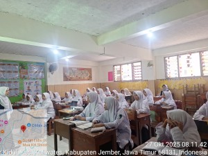 Mahasiswa FTIK UIN KHAS Jember Laksanakan Ujian PLP di MTs Ashri Jember